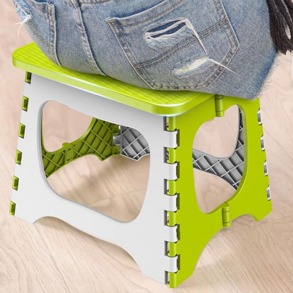 Plastic Folding Stool With Han - огляд і ціна Hunting And Fishing Outdoor Chairs